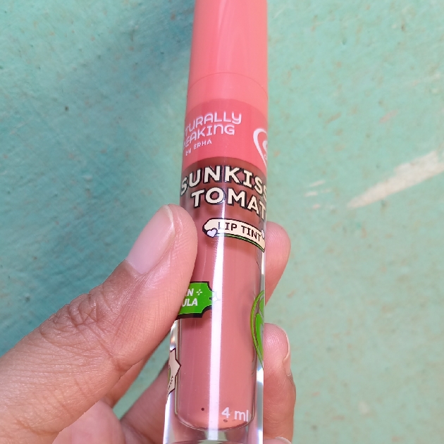 x SASA Lip Tint - Sunkissed Tomato imgfdn-3a24f674-3a27-4ca9-8643-9b069d801fef