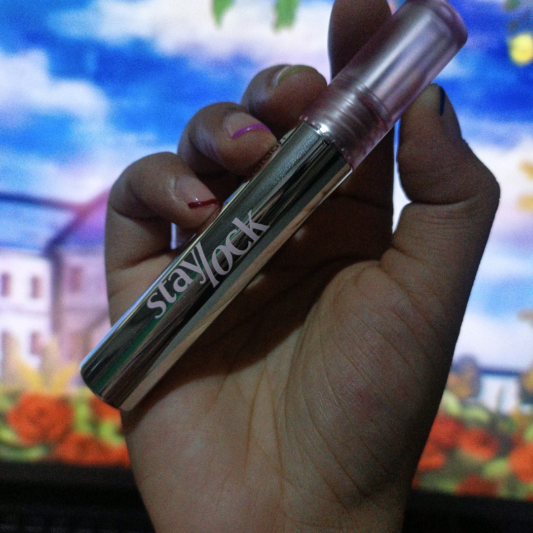 Staylock Lip Matte Transferproof - 01 Solenne imgfdn-ffc00fb3-44ec-4de9-808f-8897b4d66469