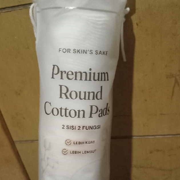 Premium Round Cotton Pads imgfdn-b3cefbeb-33d7-49ec-a8fa-da4385ec48c8