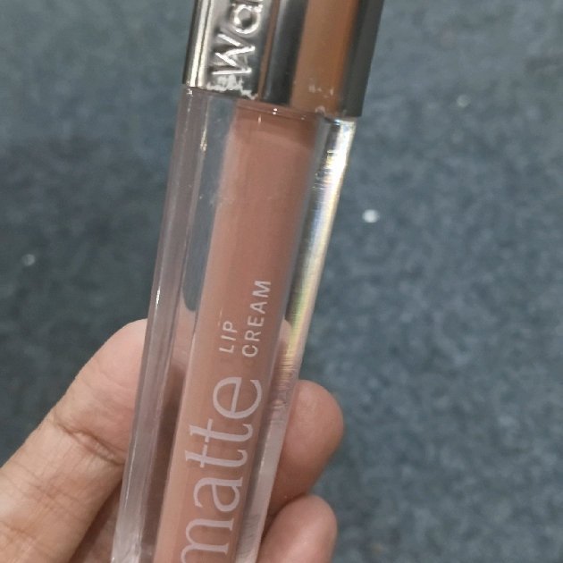 Exclusive Matte Lip Cream - 27 Beehave imgfdn-3e617f83-c831-4eed-ad41-728e0f617cc9