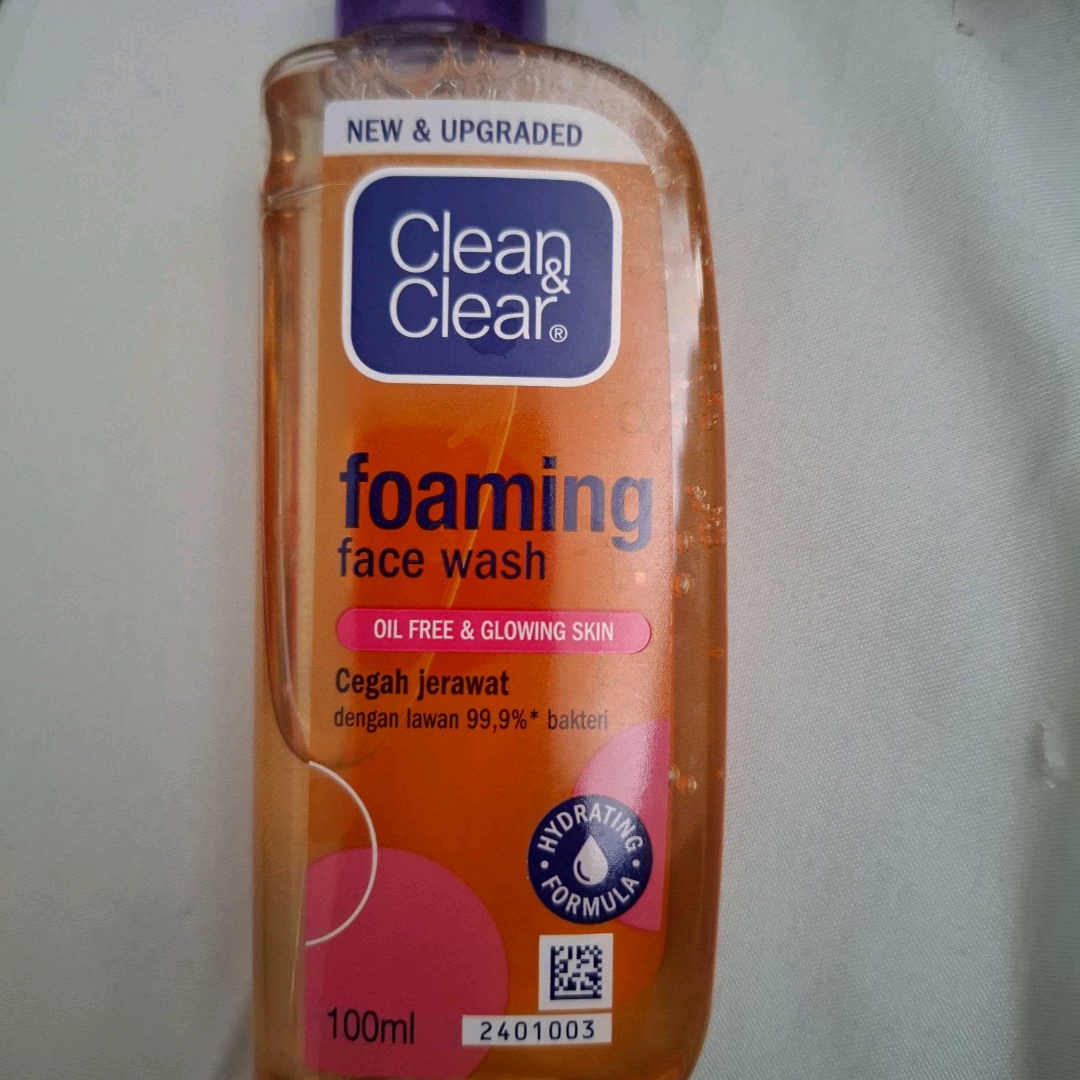 Foaming Face Wash imgfdn-78d6df81-4674-4eac-bb3c-2def6a7ba6e8