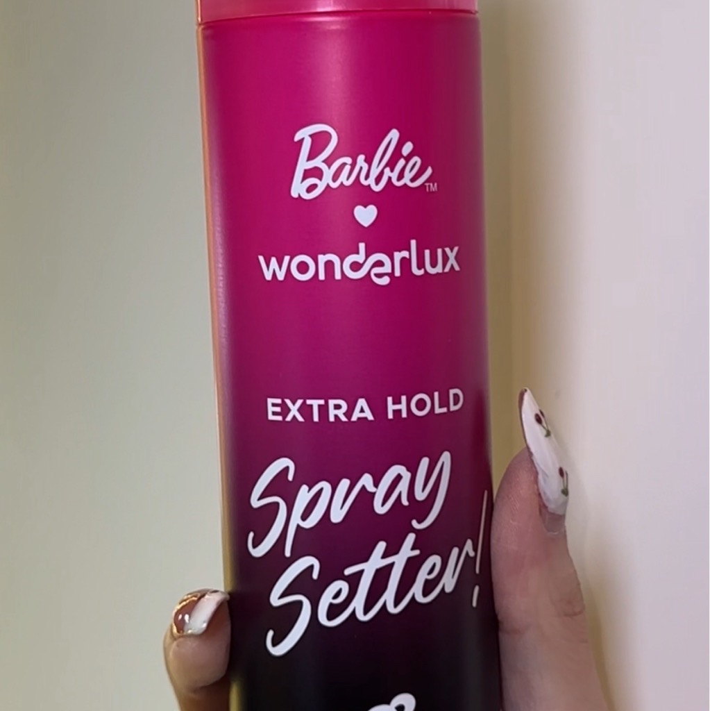 X Barbie Extra Hold Spray Setter imgfdn-86b4f044-63c7-4bf0-8939-afe788048737