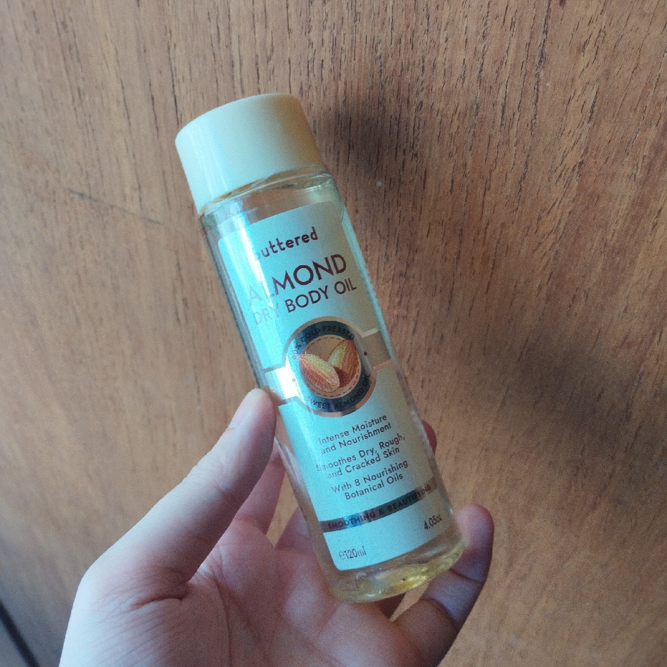 Almond Dry Body Oil imgfdn-57230b9e-eee7-4077-a5c5-ba0900472088