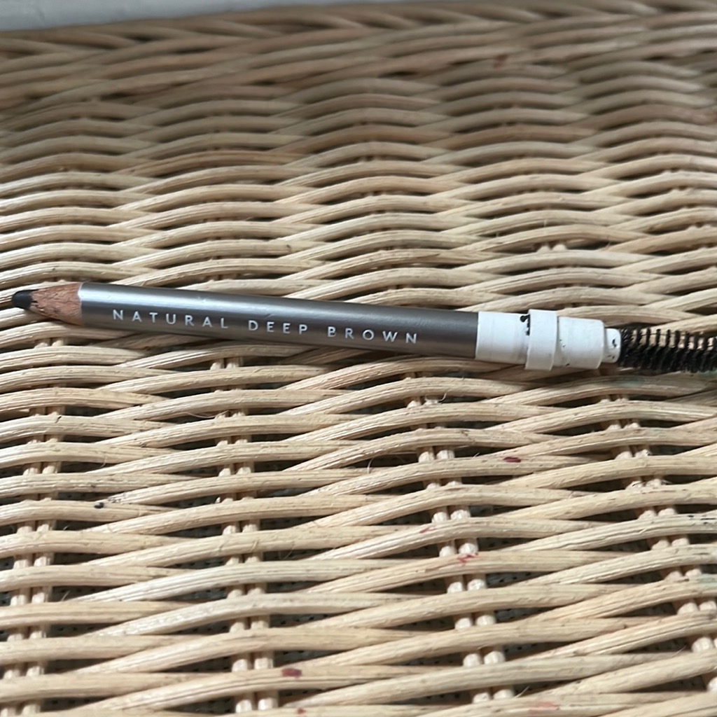Micro Smooth Matte Eyeliner Gel - Brown imgfdn-5bcf484e-08a9-44bf-b692-d10d27d11b82