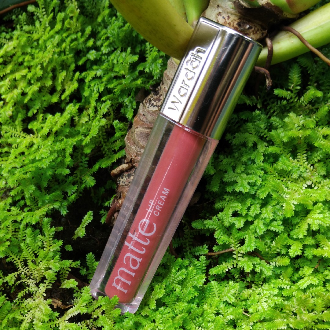 Exclusive Matte Lip Cream - 15 Pinky Plumise imgfdn-15f5f94a-75b5-45c9-8d33-4e60d60845e2