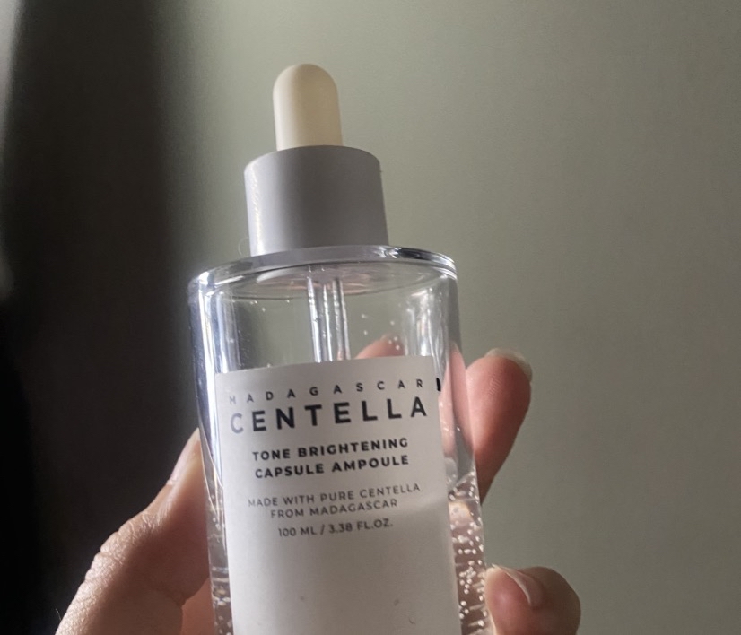 Centella Asiatica Tone Brightening Capsule Ampoule imgfdn-fe4984a9-69db-4d7a-a1ad-15b1deaf566c