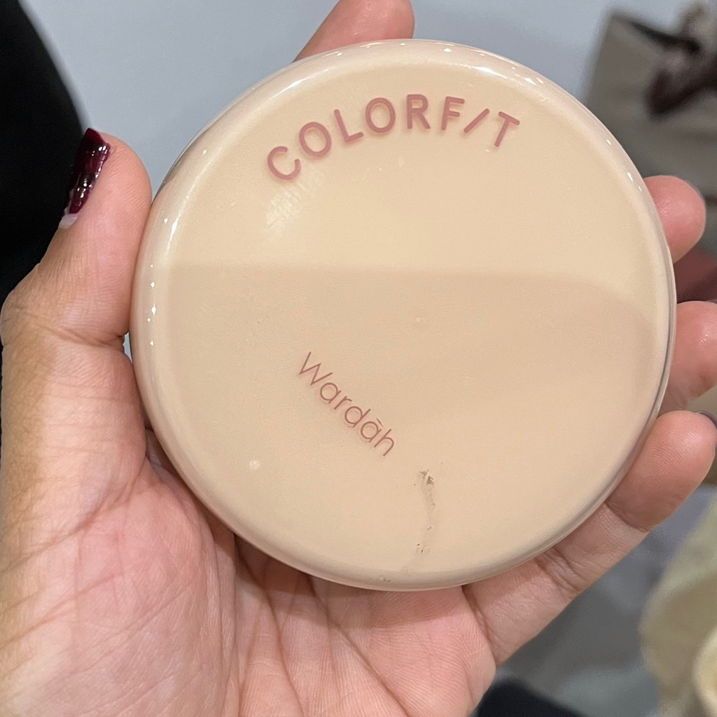 Colorfit Perfect Glow Cushion - 34W Honey imgfdn-f6e92e86-e95a-4e71-aad4-c4103332bc7d