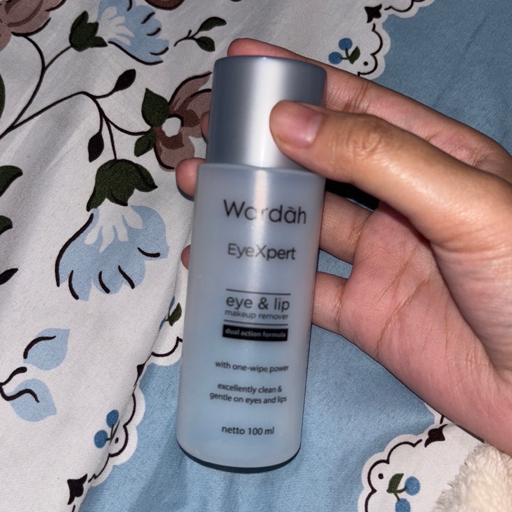 EyeXpert Eye and Lip Makeup Remover imgfdn-2369f7c3-fae0-4895-8284-b336f4cab4dd