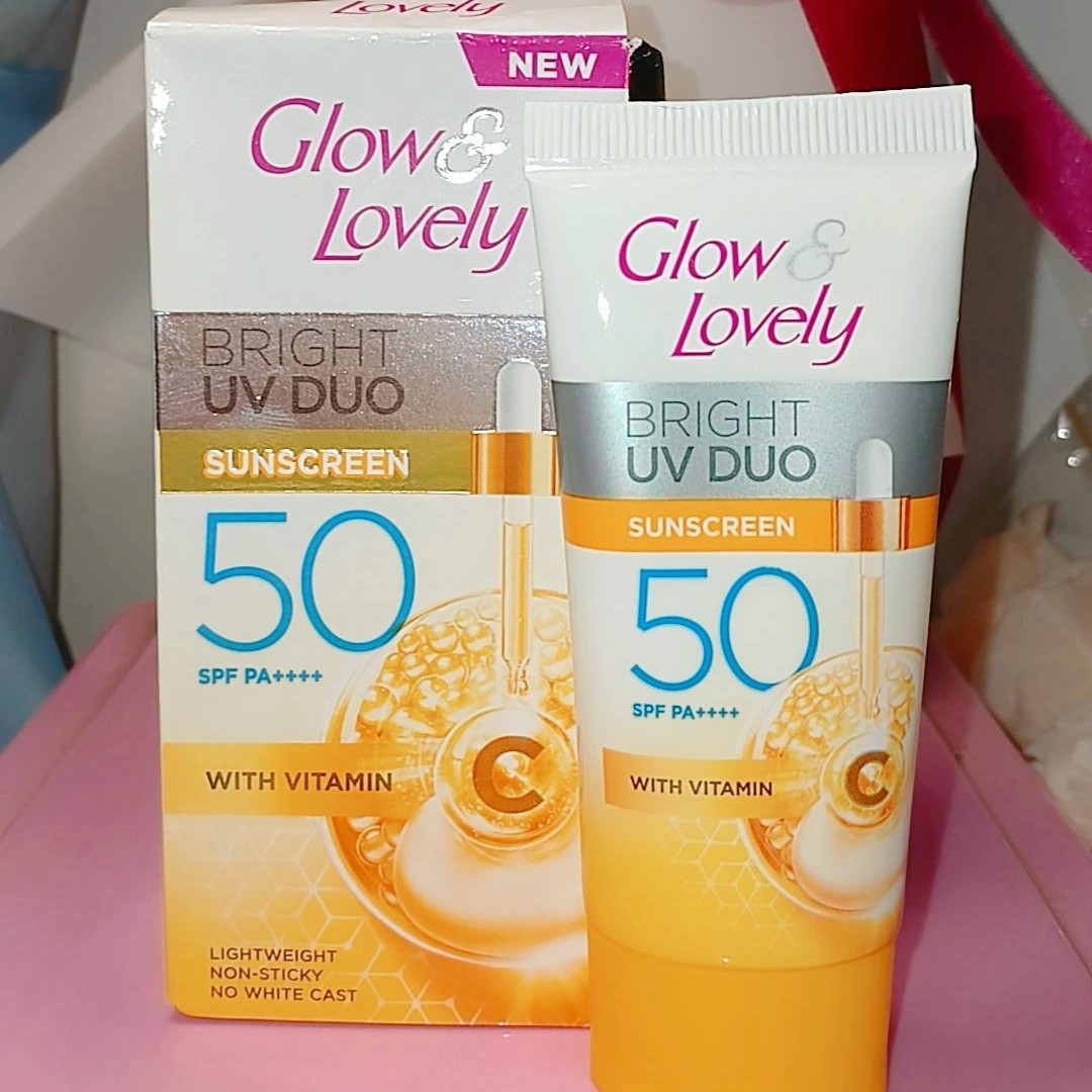 UV Duo Sunscreen SPF 35 imgfdn-0c8bb874-a515-4dff-889d-5d127ffd1e32