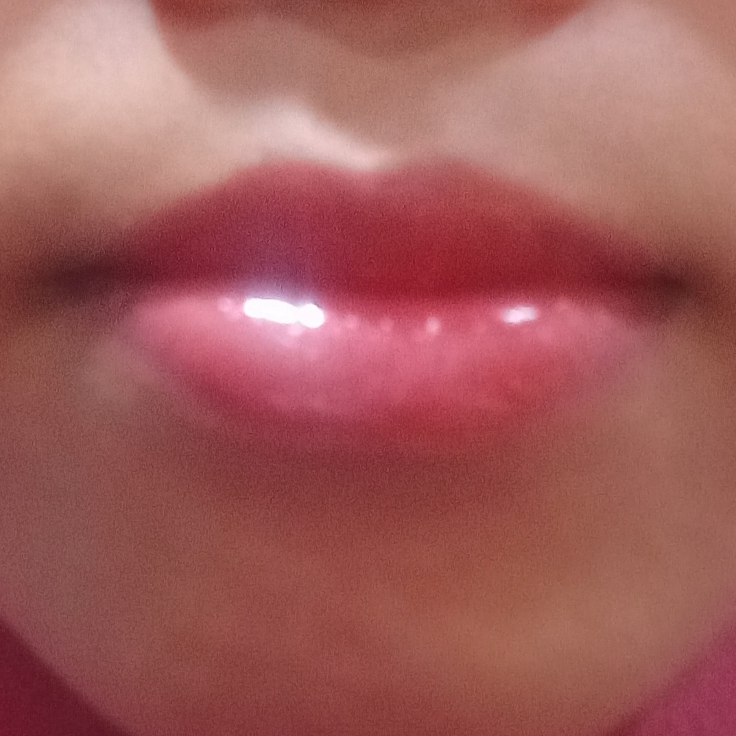 Glass Glow Tinted Lip Balm - Pink Punch imgfdn-8e1b955a-4aa9-4838-9a77-cb5a9c3bf949