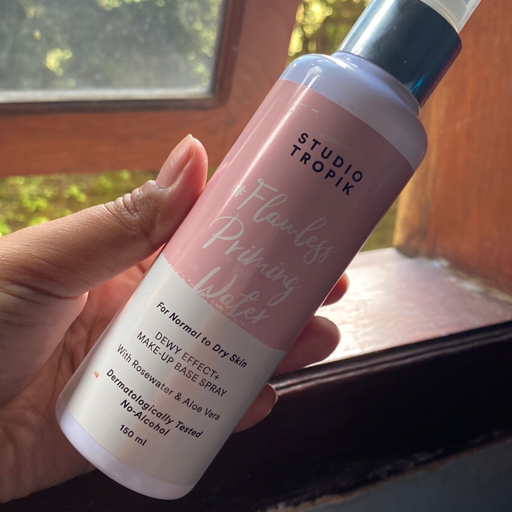 Flawless Priming Water imgfdn-59598149-f029-4104-843d-6222181dfc1e