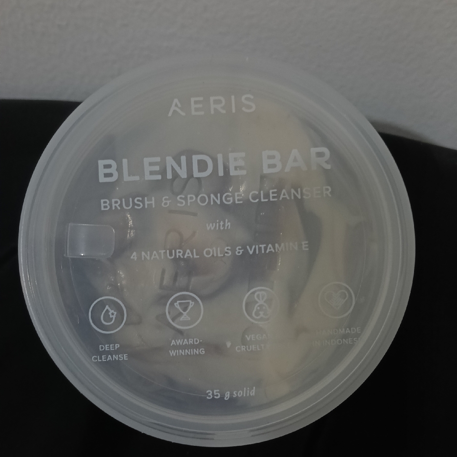 x Oatside Blendie Bar Soap Limited Edition - Barista Blend imgfdn-c32b9b7d-65bd-4176-8c8b-61e092e31d95