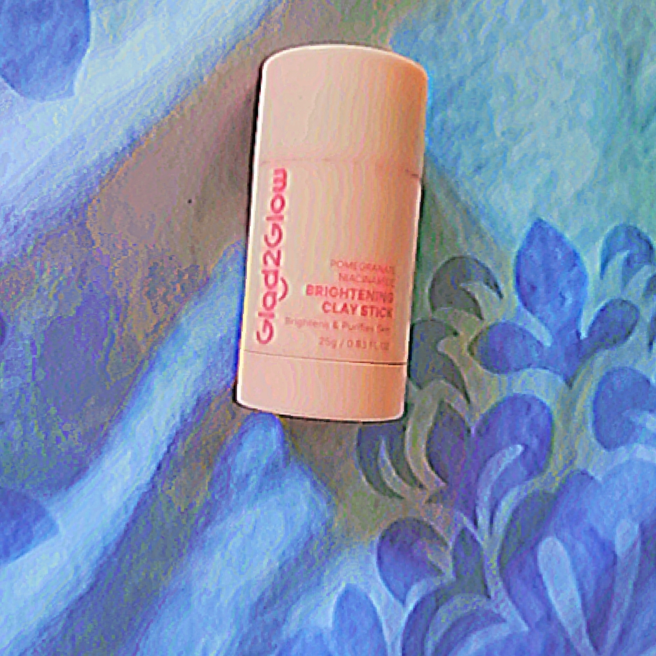 Pomegranate Niacinamide Brightening Clay Stick imgfdn-d0fea3b0-8928-4e14-97a1-4b9b0cc35e52