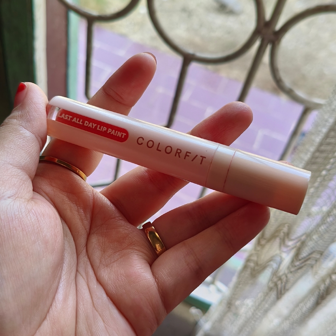 Colorfit Last All Day Lip Paint - Infinite Coral imgfdn-fe5431ca-4fcb-4beb-a5ea-1bc793604312