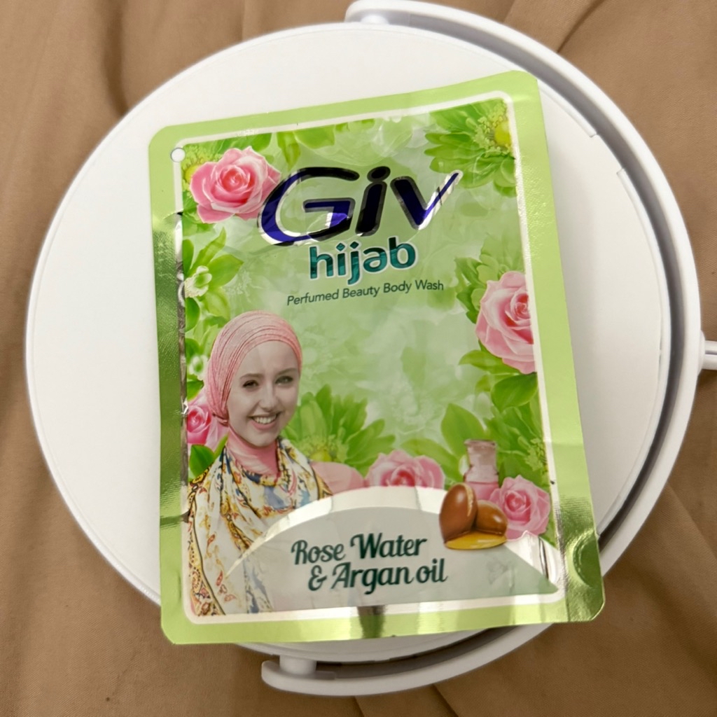 Hijab Perfumed Beauty Body Wash - Rose Water & Argan Oil imgfdn-b5d01583-d8cf-4406-ad26-5c52101a320f