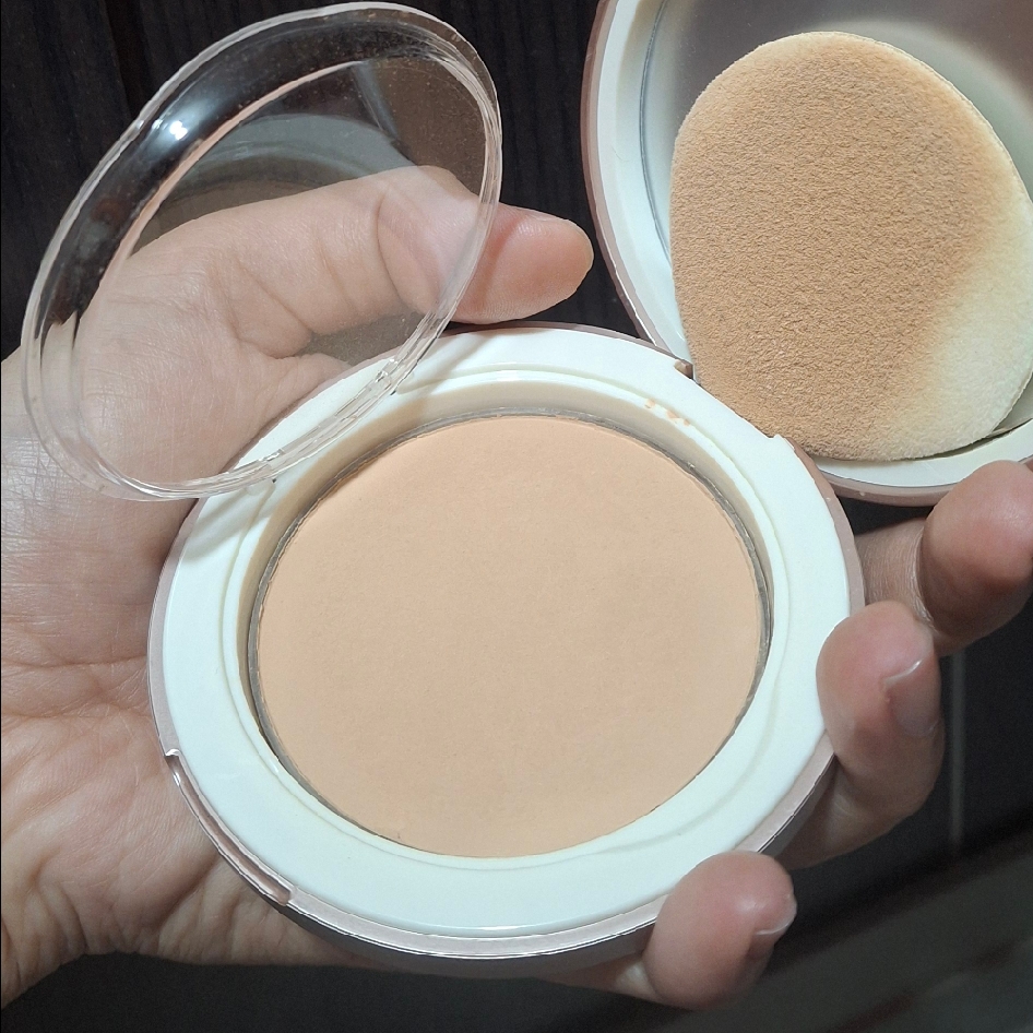 Fixed Matte Powder Foundation - 302N Neutral Ivory imgfdn-f8413c1a-62f8-42ad-b8b5-4013c3609dee