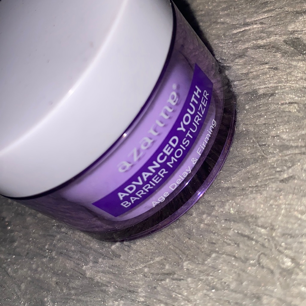 Advanced Youth Barrier Moisturizer imgfdn-b006d3c0-db7d-4c39-adf4-927c86b5d43d