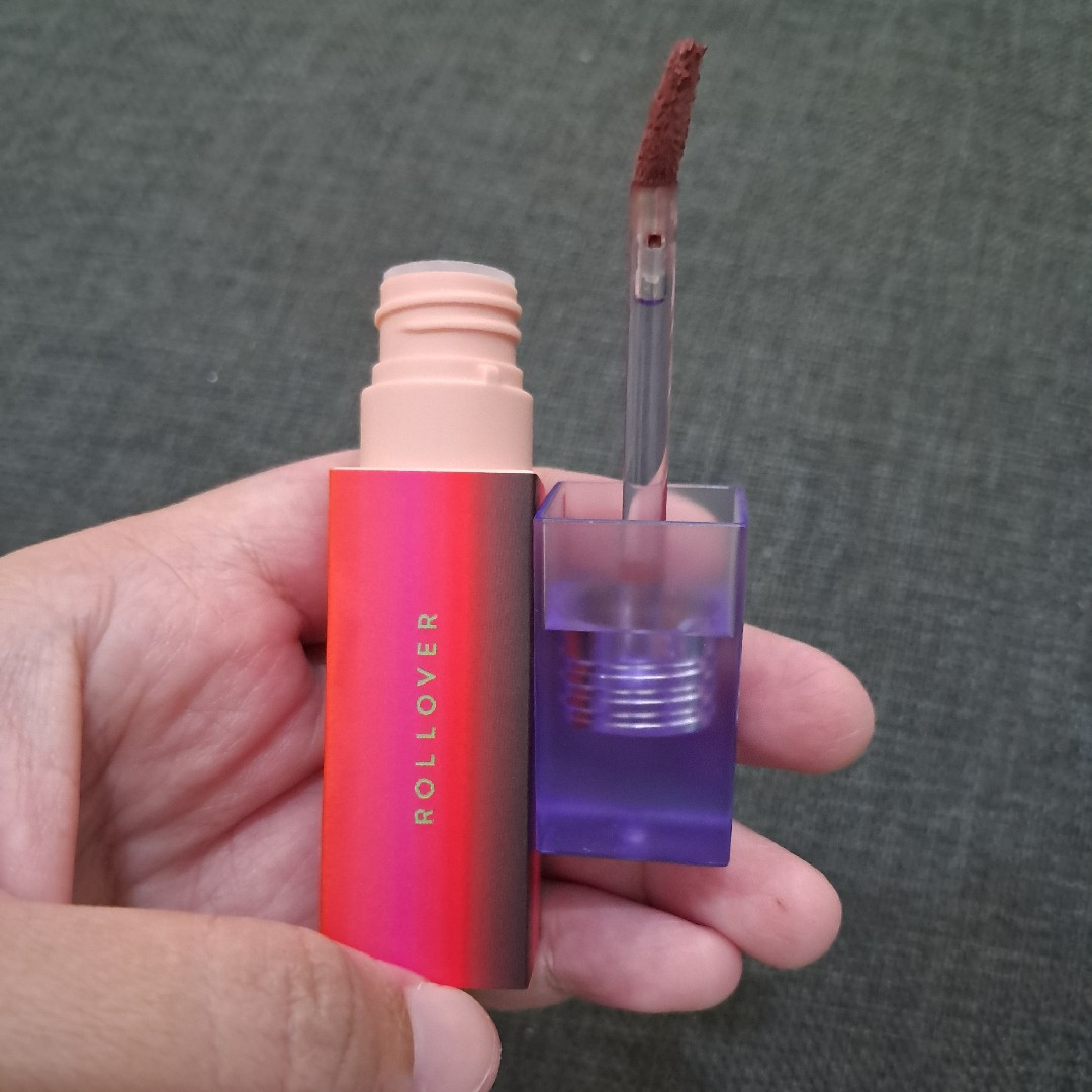 Velvetdrop Lip & Cheek Treat - Pixie imgfdn-2ac4e854-67bd-4bd3-9a2d-2b32d1cc9fd9