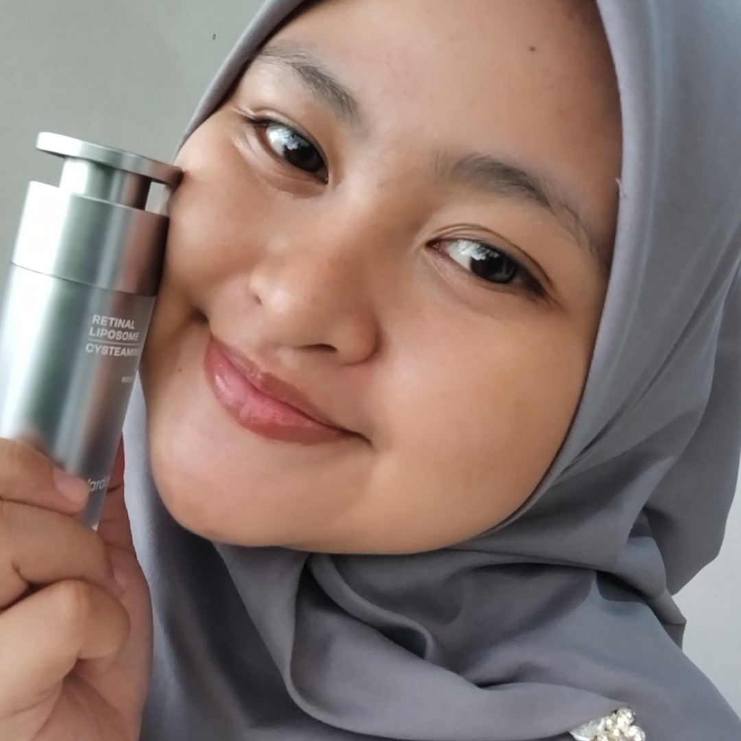 Radiant Resurfacing Retinal Cysteamine Serum imgfdn-41a5d9c7-1657-4e0c-805f-0e651f54de11