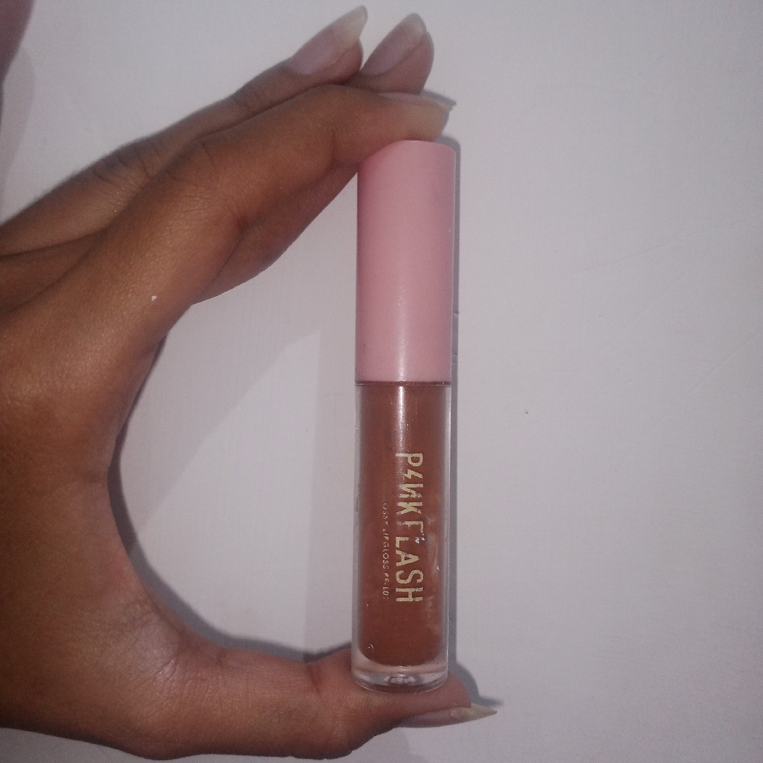 Oh My Gloss Lasting Glossy Lip Gloss - G06 Milk Tea imgfdn-e92c48bf-2696-40f6-939f-ba17f5c8b95a
