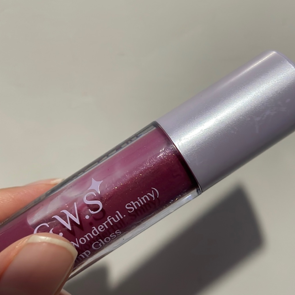 GWS Plump Gloss - 01 MLBB imgfdn-b8eceb82-6535-47c1-9a90-4b9357a01ddb