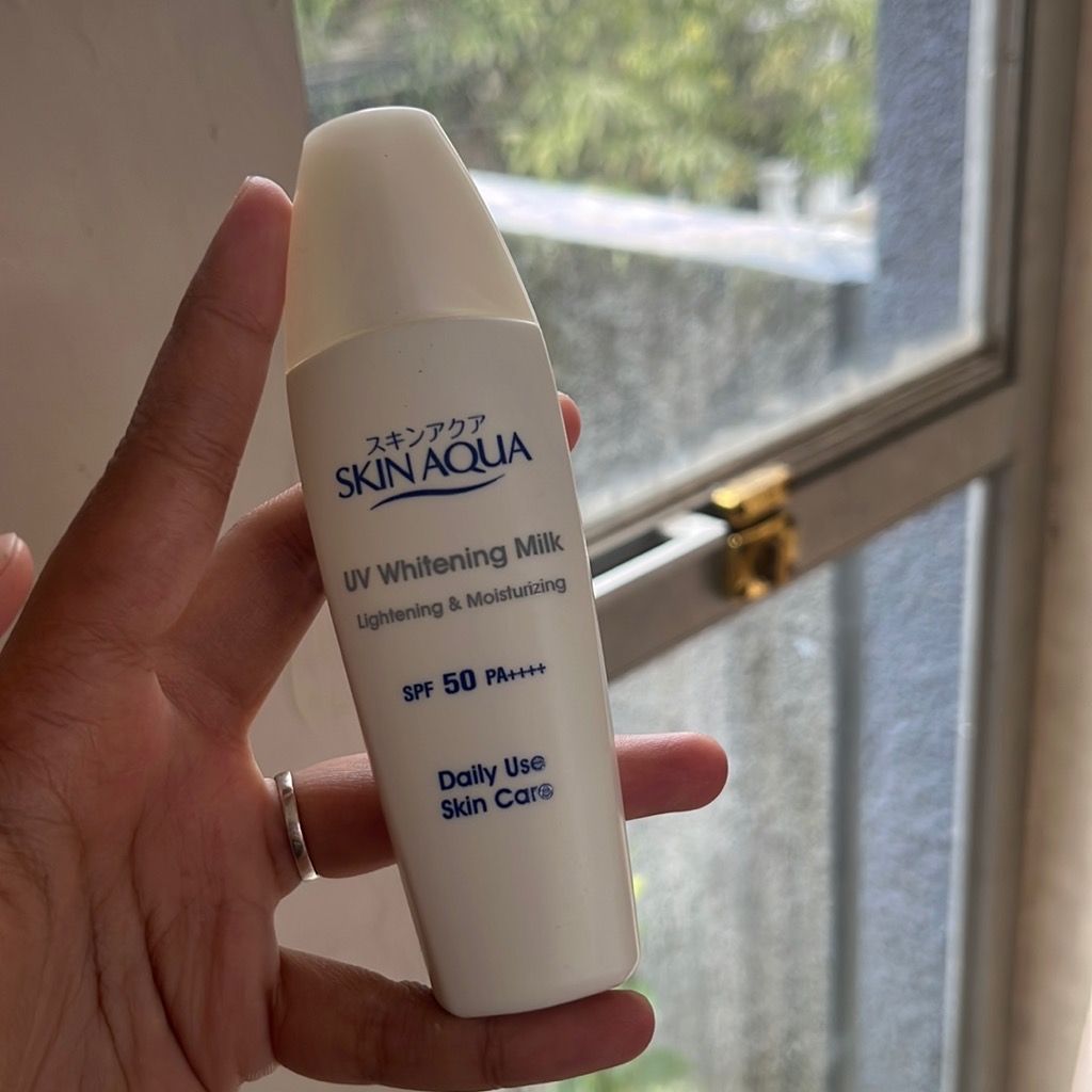 UV Whitening Milk imgfdn-054db01c-875a-49a4-8ea9-7215dc484881