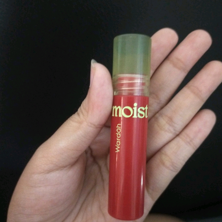 Moist Dew Tint - 06 Cherry Gelato imgfdn-8ab1b06f-1603-4222-bb04-d9484d37ebfa