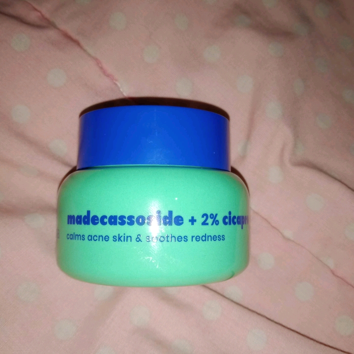 Water Calming Gel Moisturizer imgfdn-e995a0c1-3156-4f22-aa7a-1fa98c0b561c