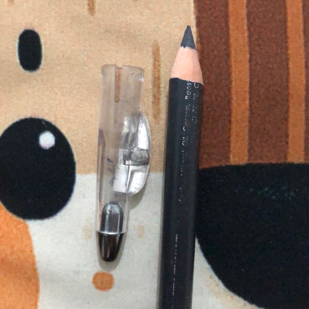 Eyebrow Pencil - Ash Grey imgfdn-49125a9e-bea7-4db3-8b1c-d31127853eed