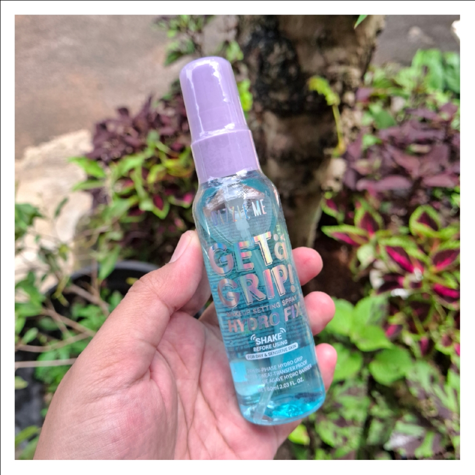 Get a Grip! Hydra Fix Makeup Setting Spray imgfdn-648b5600-af12-4936-899f-fe45400222ac