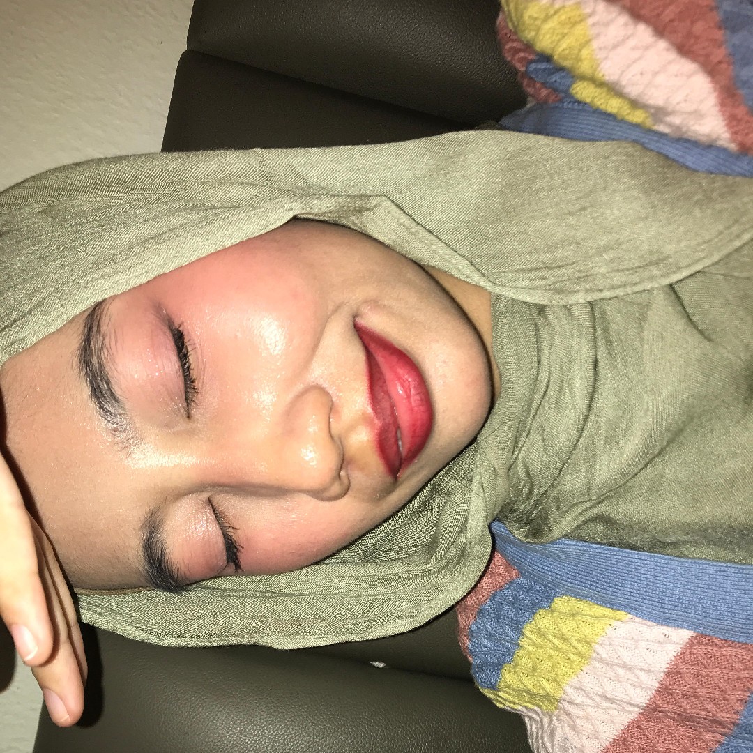 Cloud Touch 3% Niacinamide Acne Defense Skin Tint - C302 Fair Beige imgfdn-5b64e993-3a9f-4a82-9ab0-12bbcef61a8e