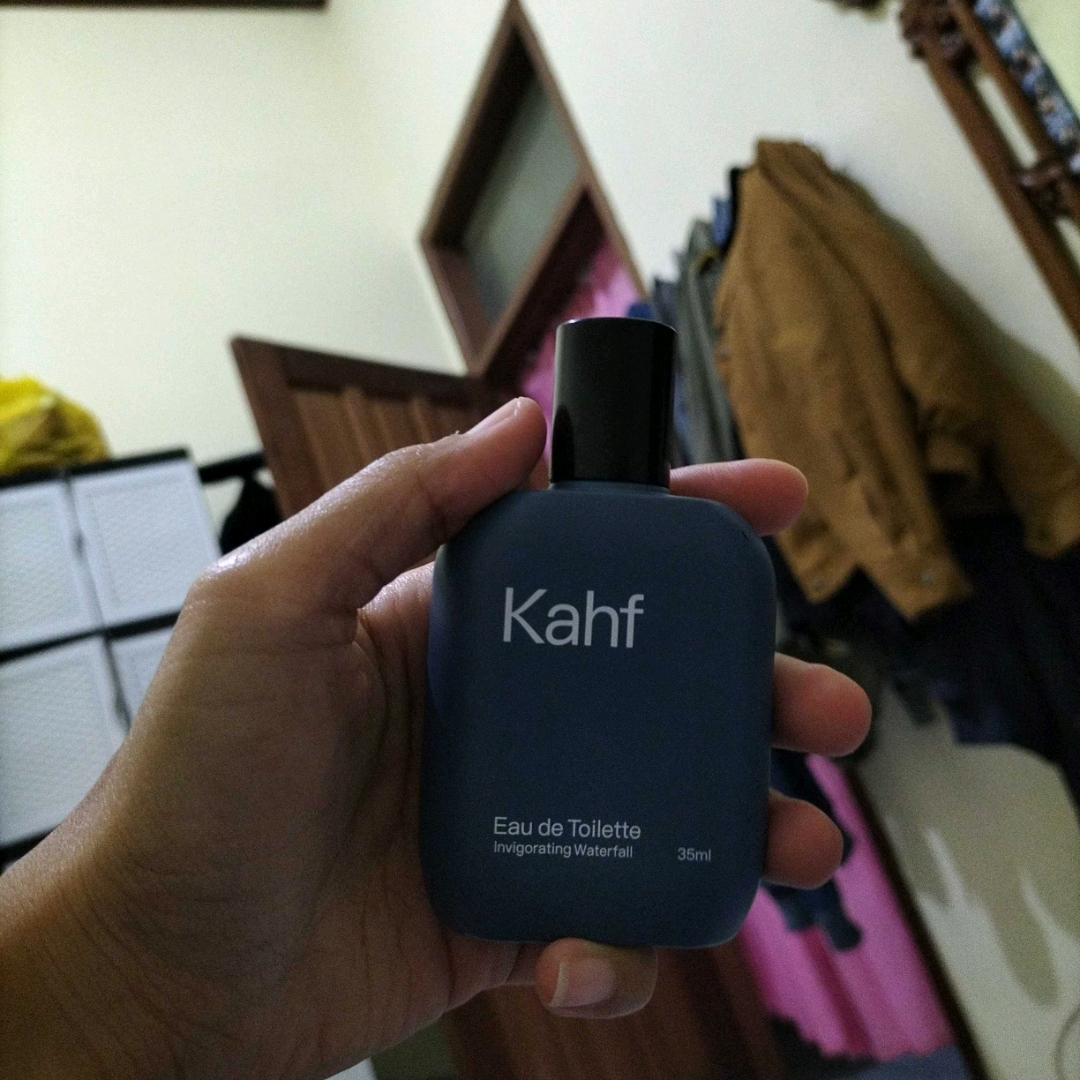 Invigorating Waterfall Eau De Toilette imgfdn-144b07f6-7eb1-46f1-b469-44a8734ced78
