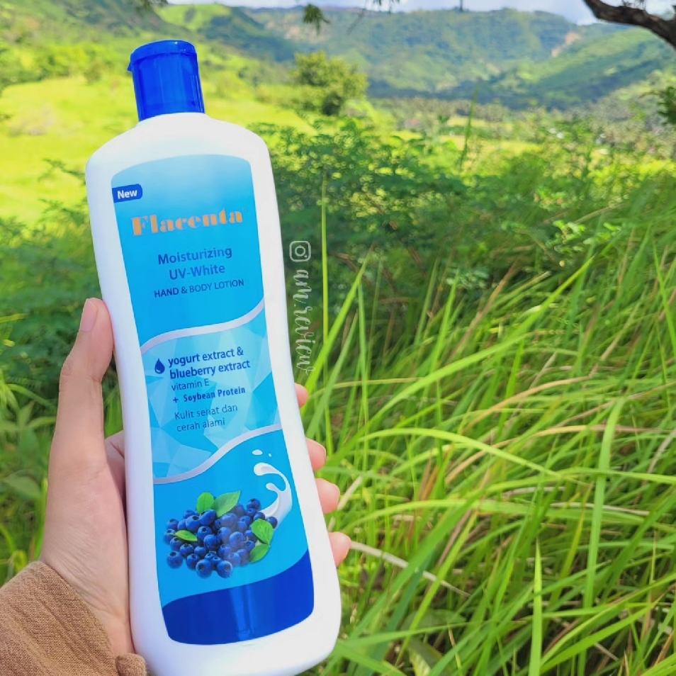 Moisturizing UV-Whitening Hand & Body Lotion imgfdn-387762c3-6c80-4b04-a15e-3209334e335e