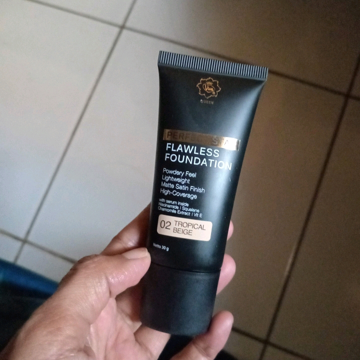 Perfect Stay Flawless Foundation - 02 Tropical Beige imgfdn-38f07d13-9e28-4a9e-8069-8e2afecbd7c9
