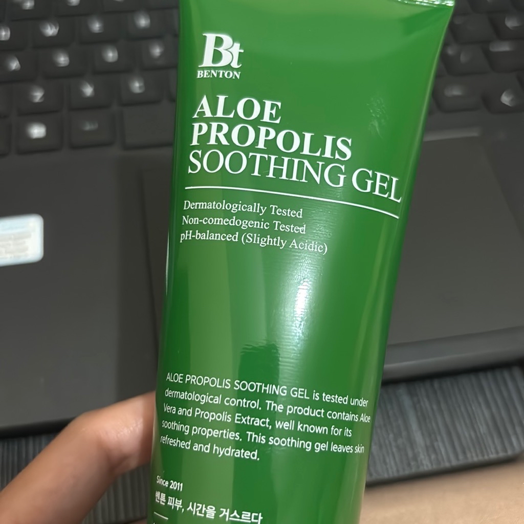 Aloe Propolis Soothing Gel imgfdn-30670c6f-4385-43d6-abf6-60c37e8a3dfd