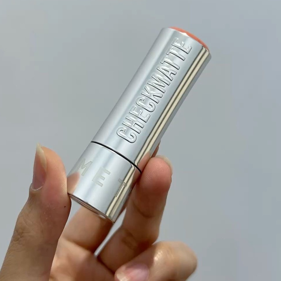 Checkmatte Transferproof Lipstick - 15 Capture imgfdn-2cf3339b-f79a-499a-a22f-7942b9b288c2