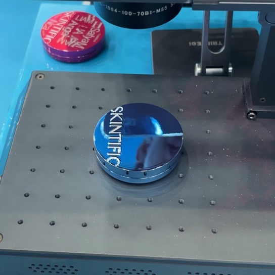 Perfect Stay Velvet Matte Cushion - 00 Porcelain imgfdn-d76edbd8-ea42-4499-8ba1-7d0a84d992ed