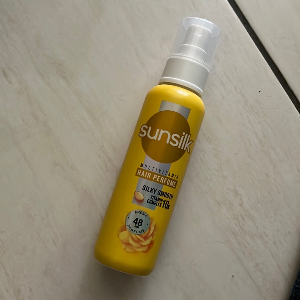 Silky Smooth Multivitamin Hair Perfume imgfdn-459b636d-a211-4e41-bcff-3c5d877f57e7