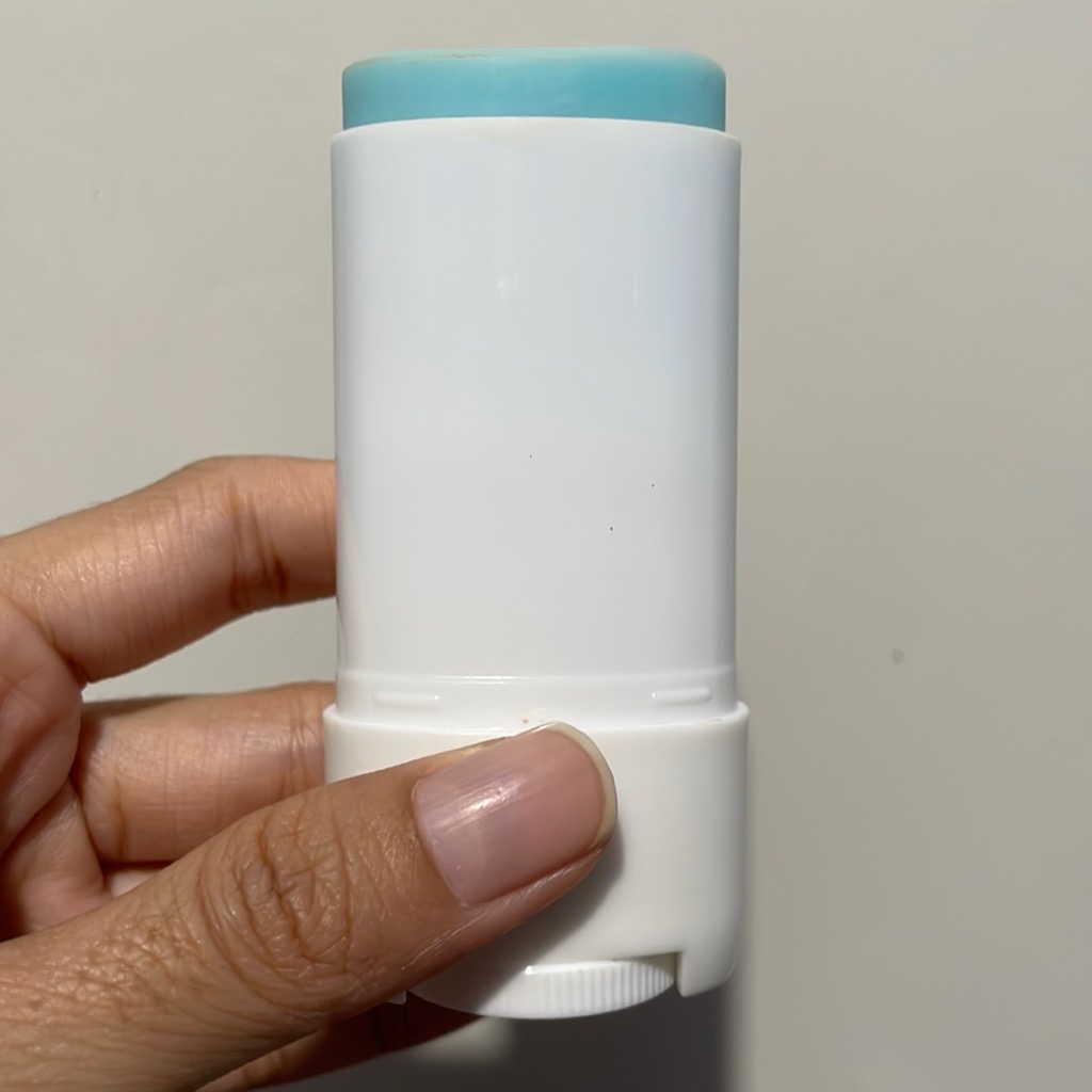 Hyalu Cica Silky Fit Sun Stick imgfdn-fa5d67ac-4221-4f08-9900-f572ddc039b3