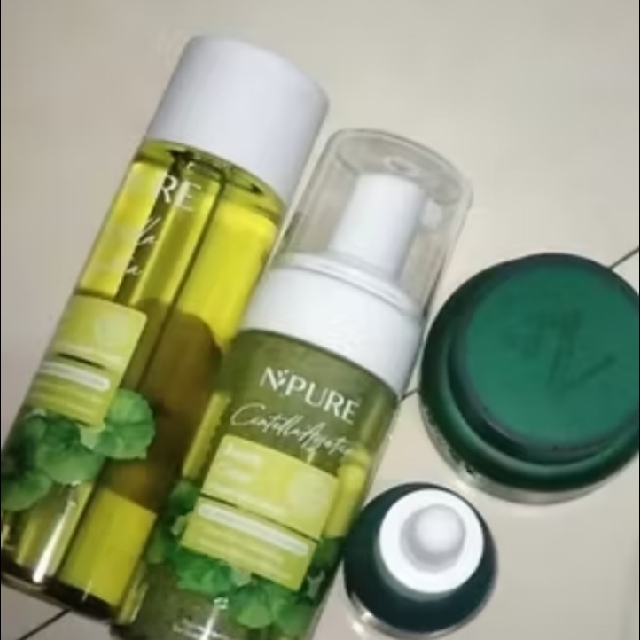 Centella Asiatica Acne Clear Hydrating & Calming Toner imgfdn-8ec183f7-081f-4742-af2c-3c5c19e7e74c
