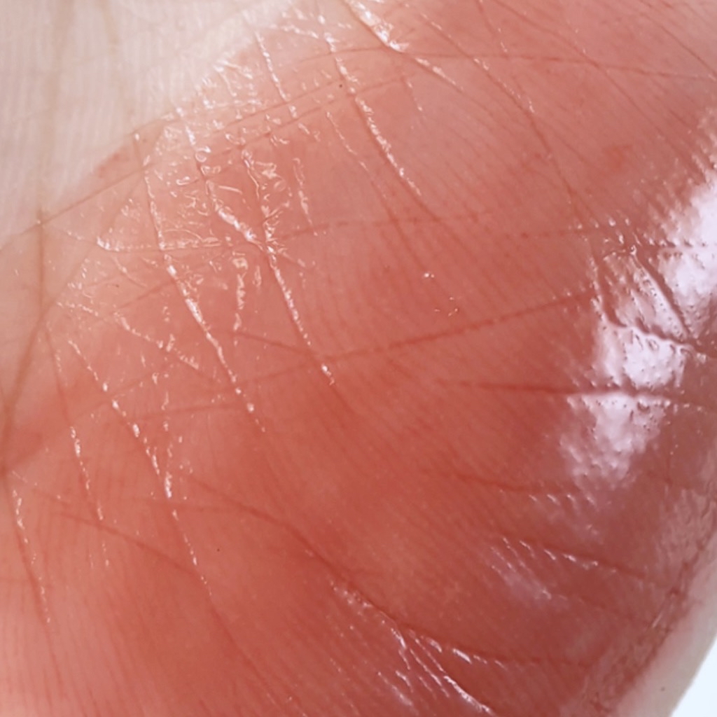 Glowy Ampoule Tint  - 04 Ginger imgfdn-272c0e40-5785-4810-918f-95a201079593