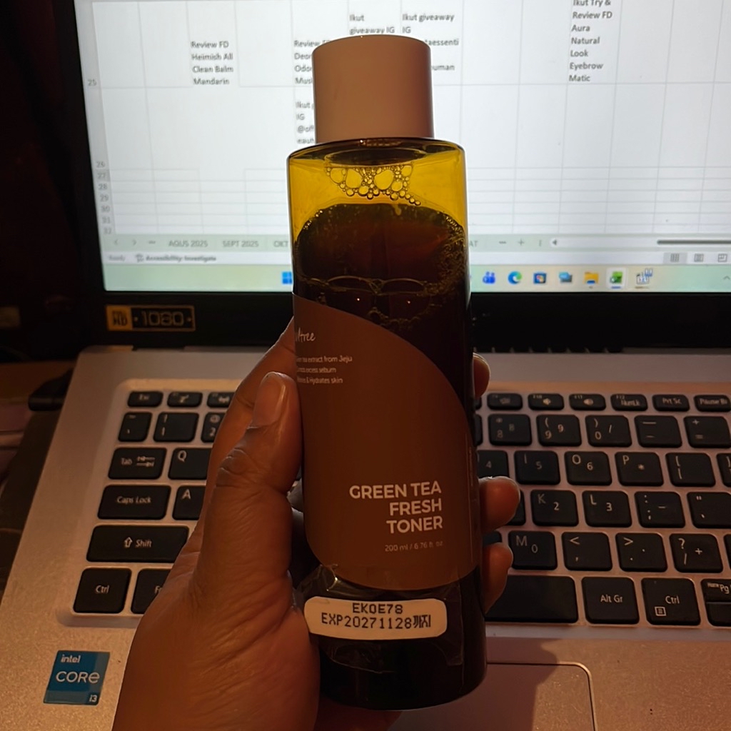 Green Tea Fresh Toner imgfdn-c25f6760-802a-456a-81a7-3515488bbc27