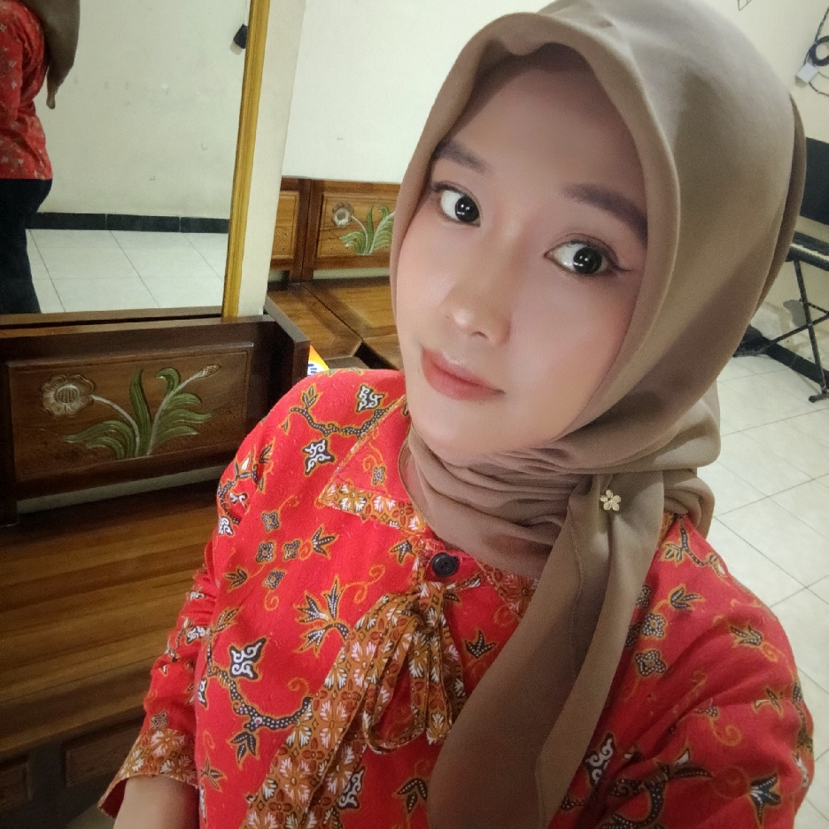 Fix & Lock Matte Setting Spray imgfdn-c0552052-1187-4fdd-bf4f-218038a38a05