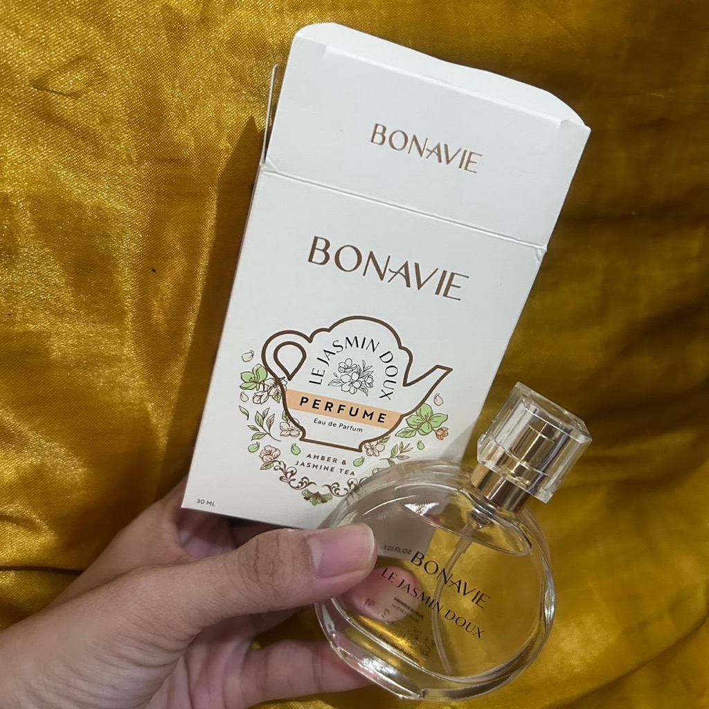 Eau De Parfum - Le Jasmin Doux imgfdn-72828fb4-a345-45e4-a70c-e36d1426cb41