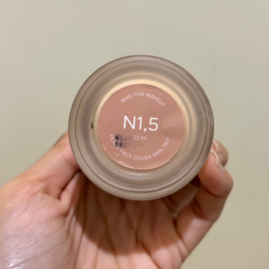 Pearl-Fect Cover Skintint - N1.5 imgfdn-25b2bf56-4be8-4227-9309-c4380bd3fe97