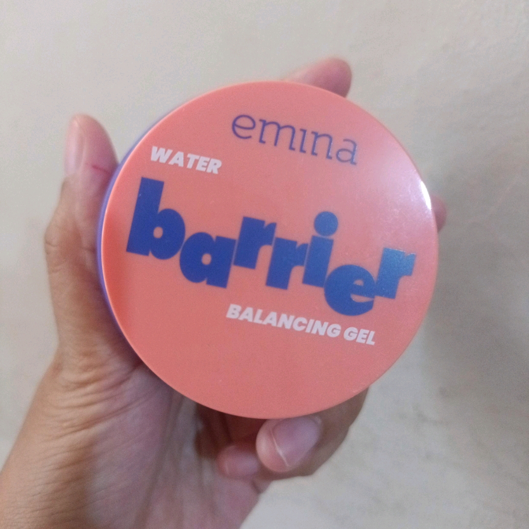 Water Barrier Balancing Gel Moisturizer imgfdn-c944b705-f6ae-4323-82ae-b14750bf5a84