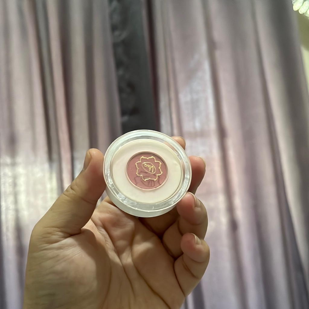 Fin Touch Blush On - 03 Red Pink imgfdn-bba3826c-f297-4790-93f4-b09637f1bde2