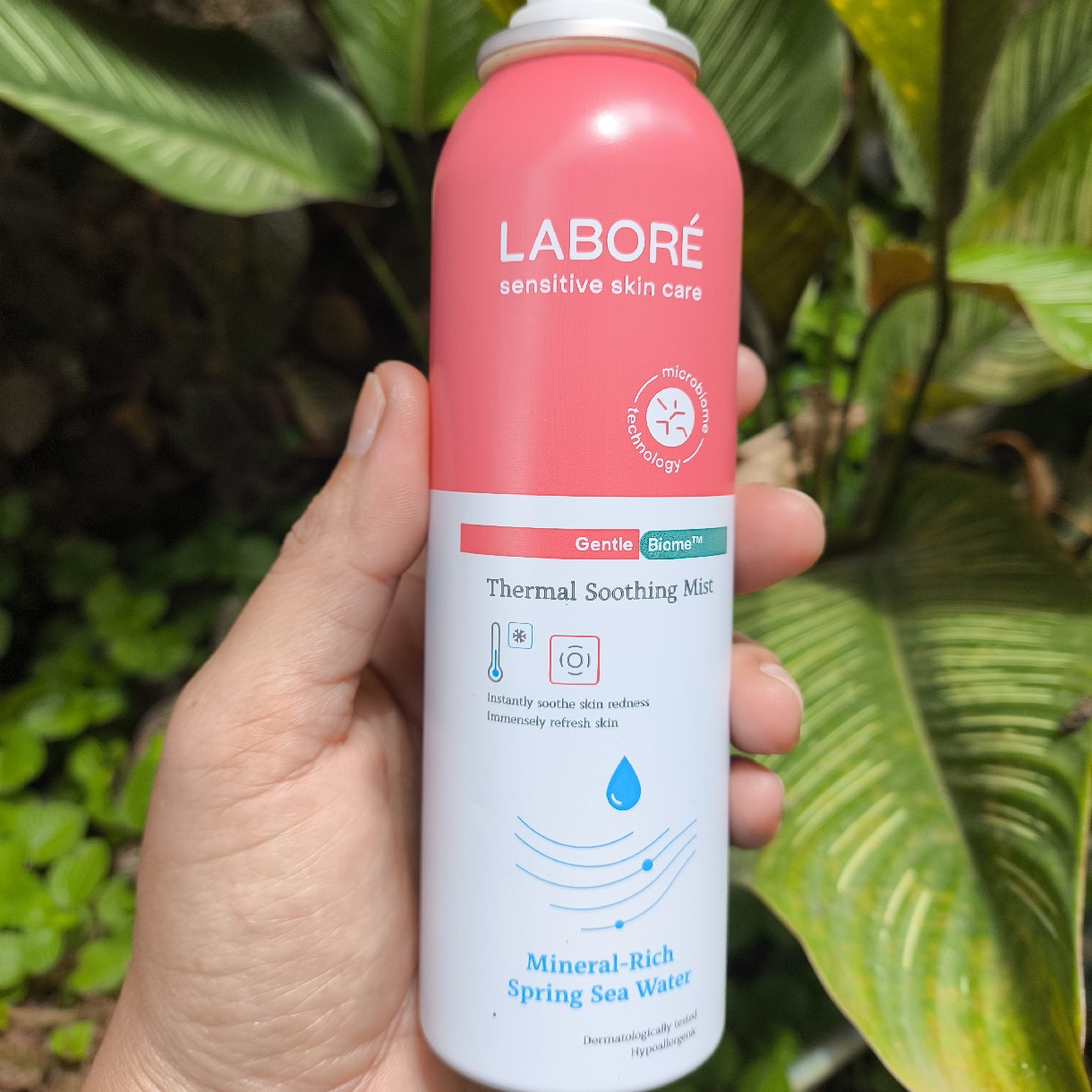 GentleBiome™ Thermal Soothing Mist x Heny Harun imgfdn-8c2d469a-0b57-4bc2-81e9-6c945e04beaf