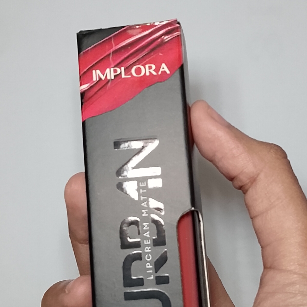 Urban Lip Cream Matte - 19 Carolina imgfdn-d2835161-167b-4388-9ab6-9ed67a8e5f0d