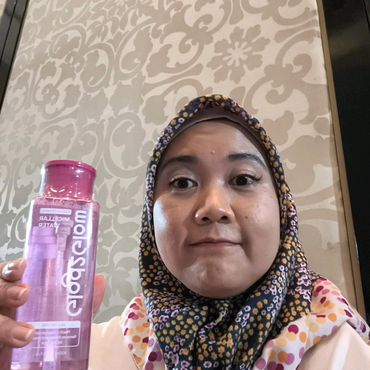 Cherry Blossom Betaine Micellar Water imgfdn-47fd369c-f696-4b19-9563-bac9e676ff31